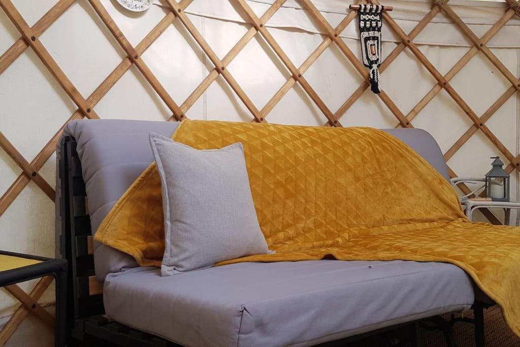 Bronfelen Yurt Hotel Cynghordy Екстериор снимка